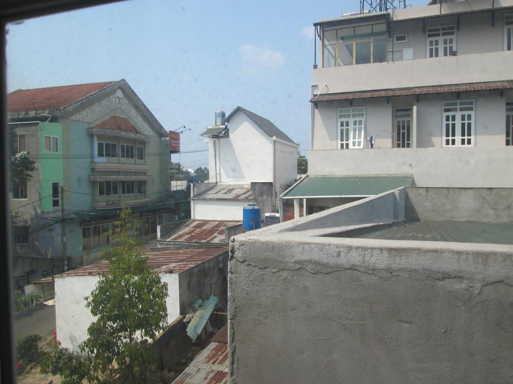 Ngoc Phuong Hotel Bảo Lộc Exterior foto