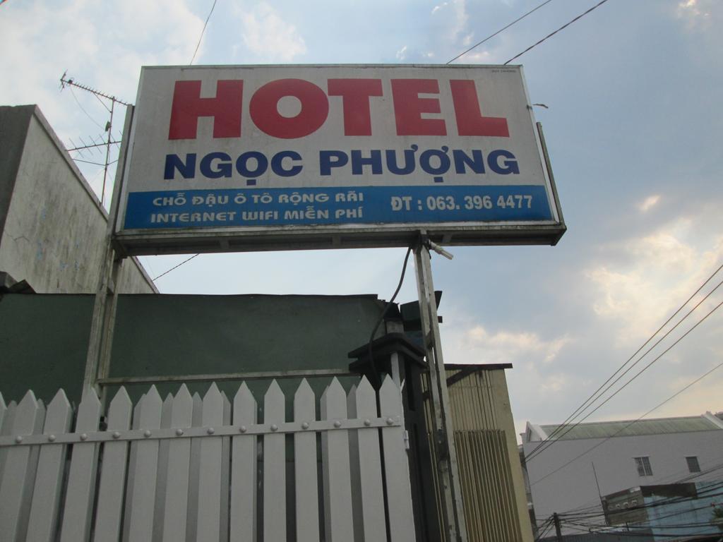 Ngoc Phuong Hotel Bảo Lộc Exterior foto